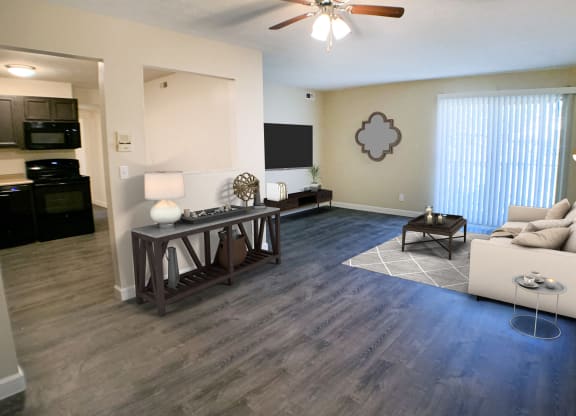 Quail Meadow Living Room at Quail Meadow Apartments, Cincinnati, 45240