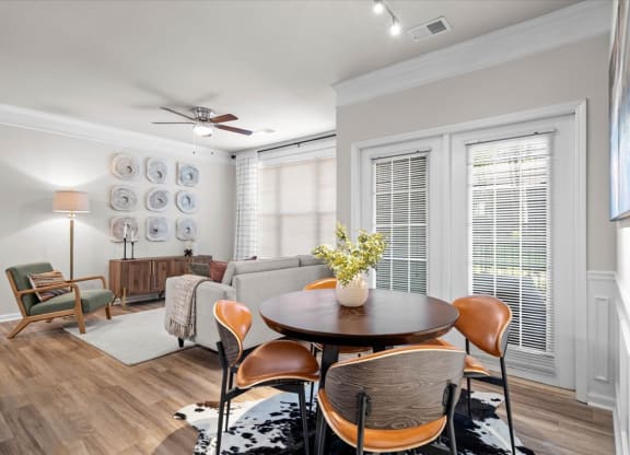 Open Floor Plans at Deer Creek Apartment Homes