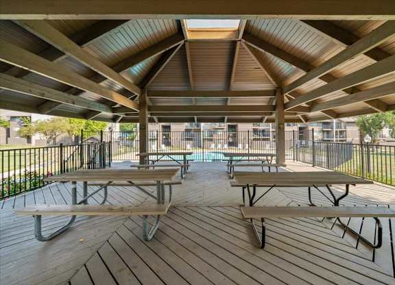 Picnic tables at Bremerton Park Apartment Homes , Kansas, 66204