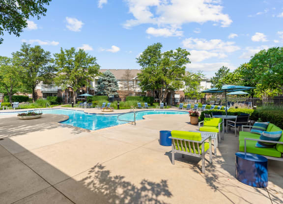 our apartments offer a swimming pool at Creekside, Overland Park, 66213