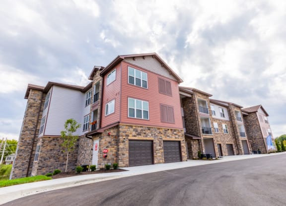 Exterior View at The Residences at Bluhawk Apartments, Overland Park, Kansas