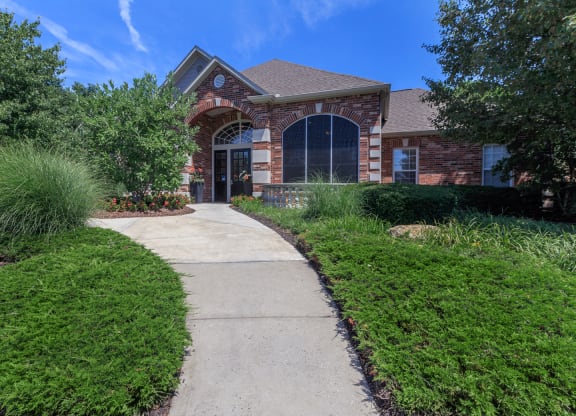 Walk path at Wynnewood Farms Apartments, Overland Park, KS, 66209