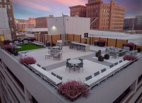 rooftop patio at Sky on Main in Missouri, 64105