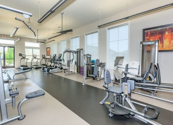 clubhouse fitness center  at Prairie Creek Apartments & Townhomes, Kansas