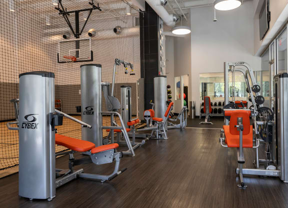 Weight Room at Sky on Main in Missouri