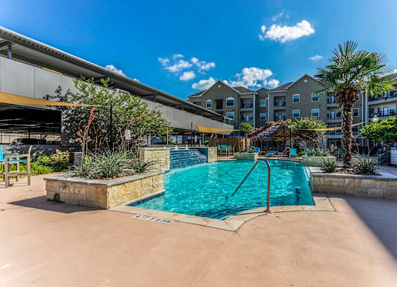 pool at the bradley braddock road station apartments
