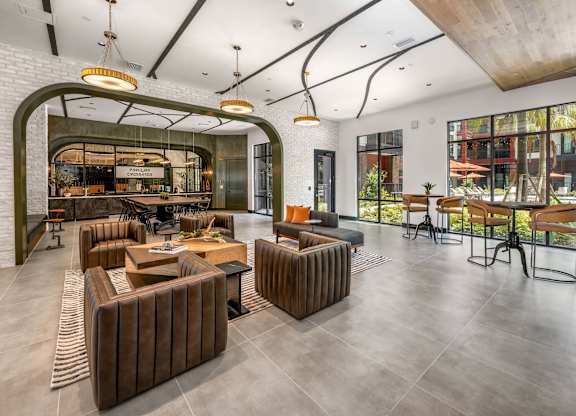 Community Room at Parkway Crossings, Kissimmee Florida