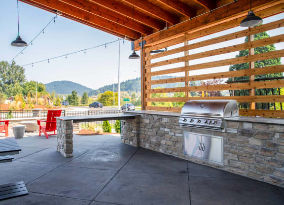 additional photo for property listing at chic digs with room to stretch out in the village 22 carat Scouter's Mountain, Oregon