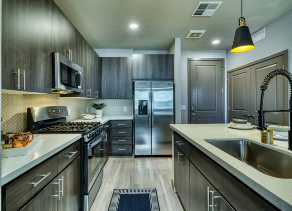 Gourmet Kitchen at The Rey Downtown Apartments, Phoenix, 85003