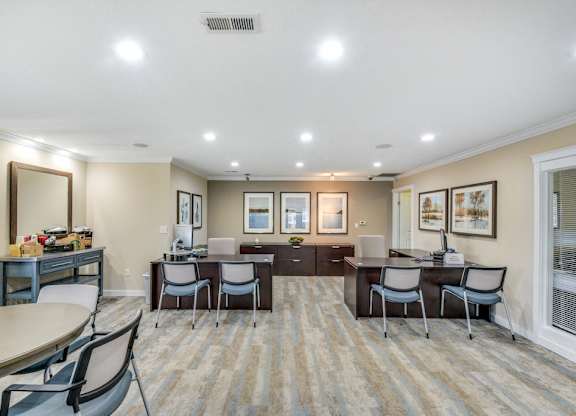 Community Lounge at Maple Crossing Apartments, Maple Valley, WA