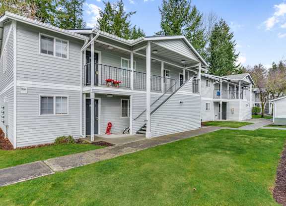 Exterior Of House at Maple Crossing Apartments, Maple Valley, WA, 98038