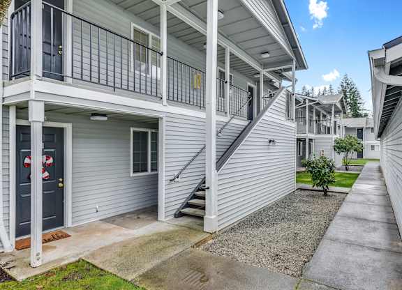 Home Exterior Design at Maple Crossing Apartments, Maple Valley, Washington