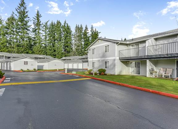 Residential Exterior View at Maple Crossing Apartments, Maple Valley