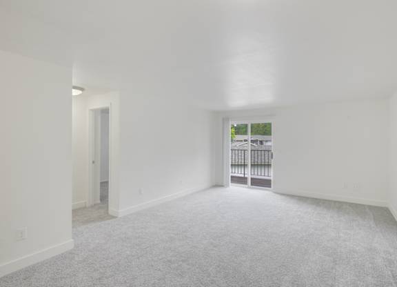 Spacious Room at Maple Crossing Apartments, Maple Valley, WA