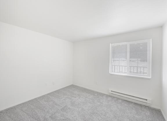 Vacant Room at Maple Crossing Apartments, Maple Valley, WA