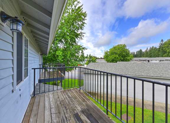 Apartment Deck at Maple Crossing Apartments, Maple Valley, Washington