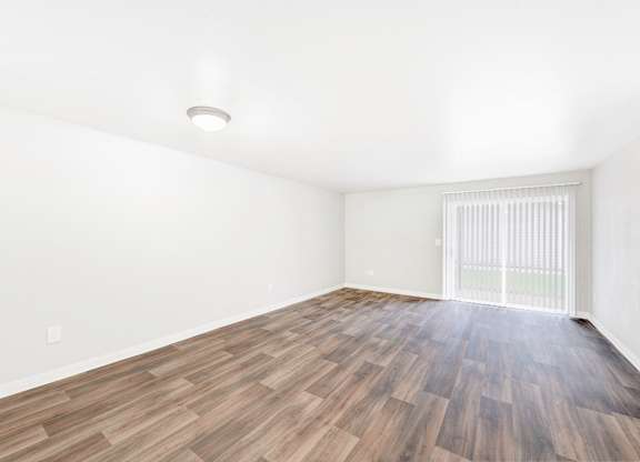 Clean Space at Maple Crossing Apartments, Maple Valley, 98038