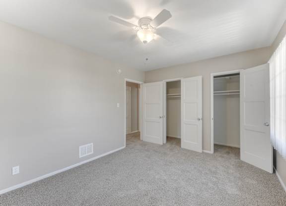 Neutral interior space at Acclaim at Baldwin Apartments, Los Angeles