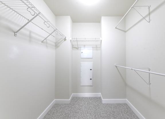 Large Closet at Affinity at 2M, Washington, 20002