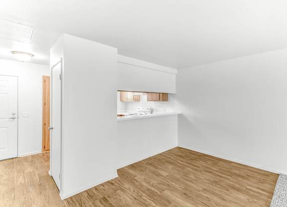 Open Layout Room at The Terraces Apartments, California