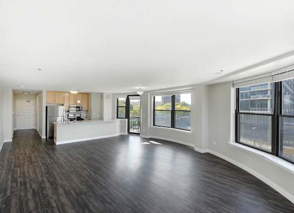 Vacant Interior at Acclaim on North Avenue, Chicago