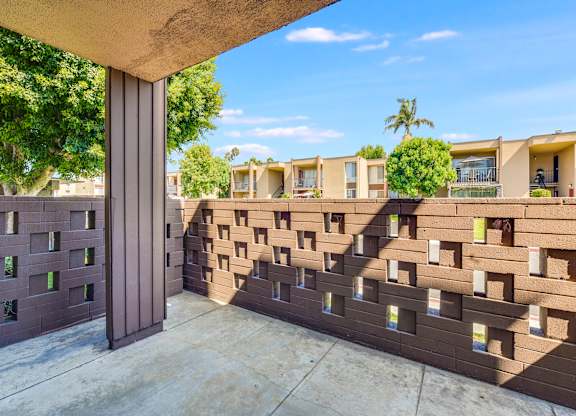 Independent Patio at Northpointe Apartments, Long Beach, 90805