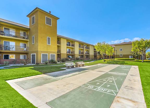 Outdoor Recreation Area at River Run Apartments, Corona, California