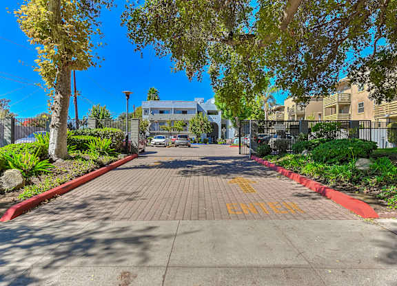 A street with a yellow line on the pavement.
