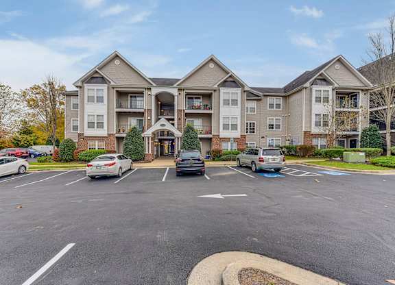 Roadside Parking Area at Acclaim at Germantown Apartments, Maryland, 20874