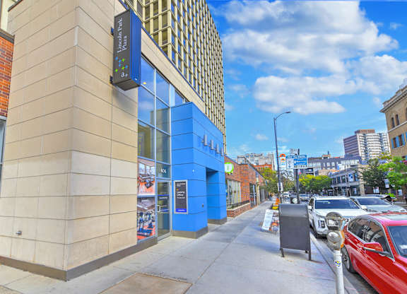 Street View Of Property at Lincoln Park Plaza Apartments, Chicago, IL