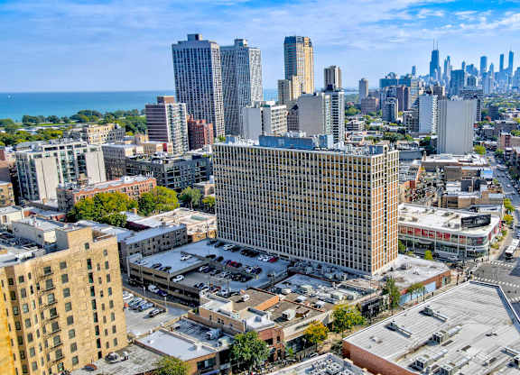 Property From Above at Lincoln Park Plaza Apartments, Chicago, 60614
