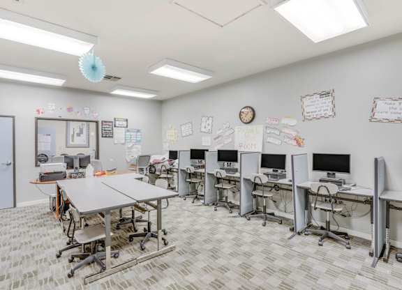 Office workstation at Northpointe Apartments, Long Beach, CA