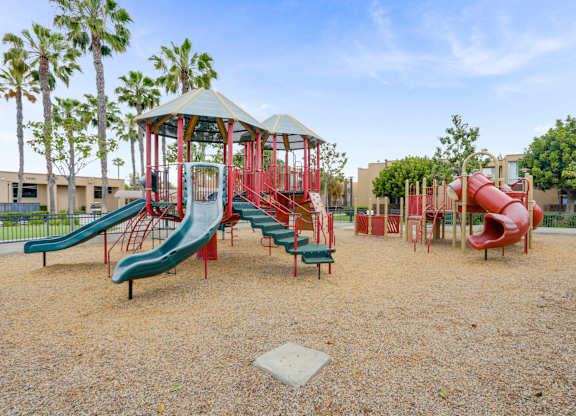 Playground at Northpointe Apartments, Long Beach, 90805
