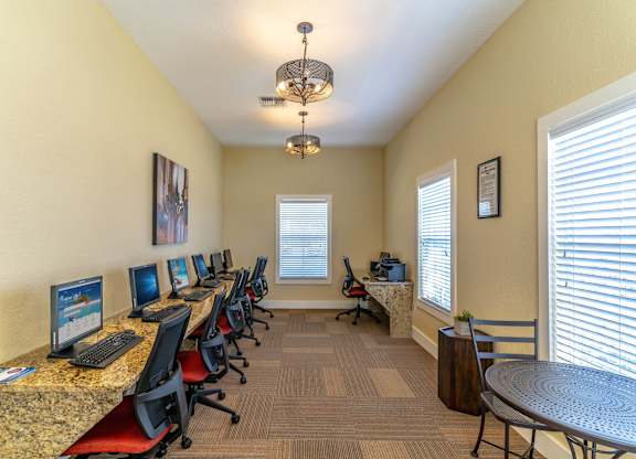 Business Center at Retreat at Valencia Apartment Homes, Orlando Florida