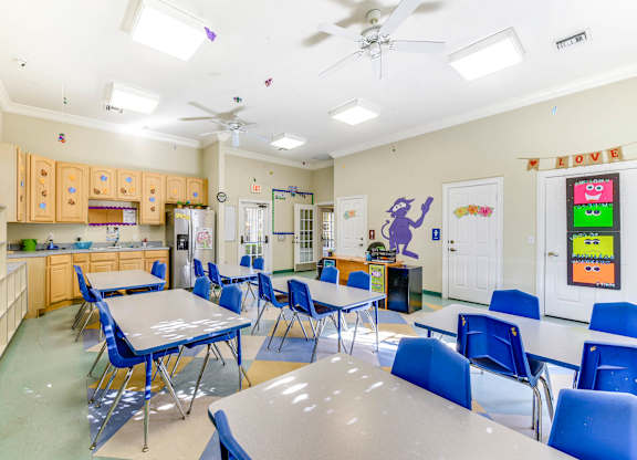 Kitchen and dining area at Saxon Trace, Florida