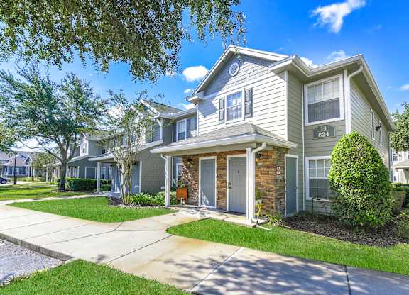 Exterior at Saxon Trace, Orange City, Florida