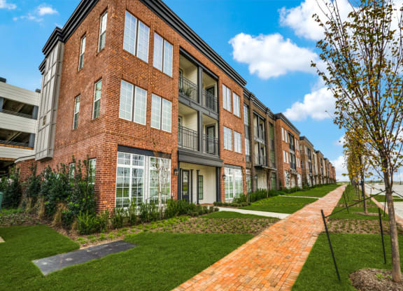 The Flats at Cypress Waters_Dallas_Apartments