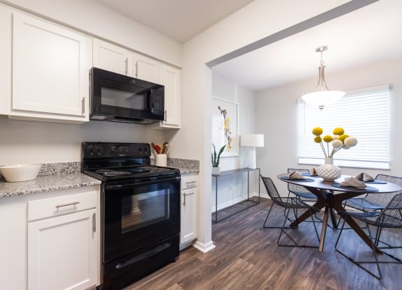Eat-In Kitchen at Gramercy, Carmel, IN, 46032