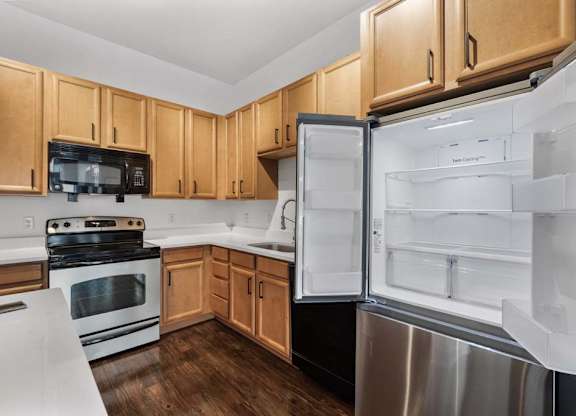 Kitchen Appliances at The Foundry, Indiana, 46617
