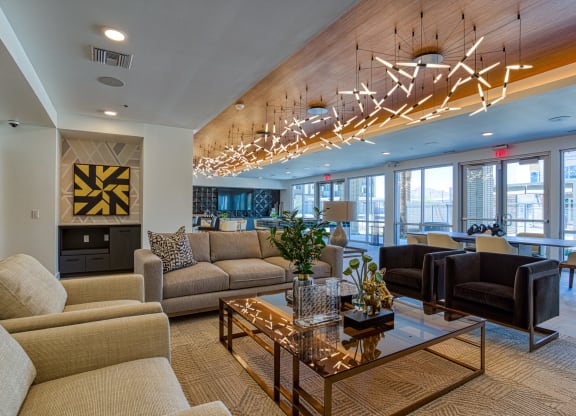 South Scottsdale Apartments - Lucent Scottsdale - Enjoy a comfortable break at our resident lounge