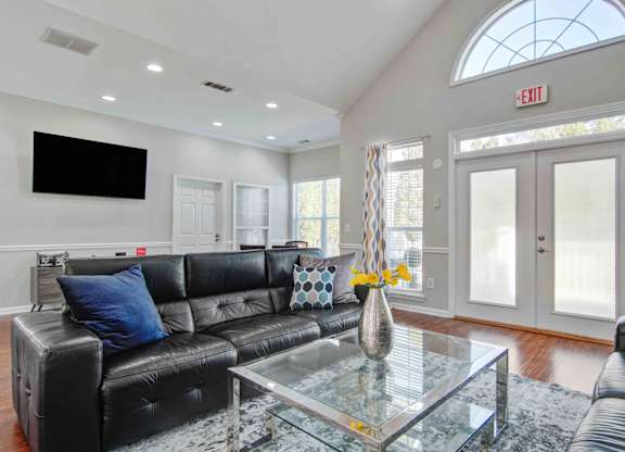 Resident clubhouse lounge area at Ashford at Spring Lake in Atlanta, Georgia