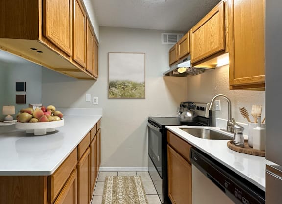 Spacious kitchen at Aurora Meadows apartments near Denver, Colorado
