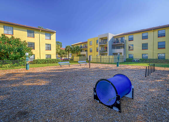 Pet-friendly fenced bark park at Belara Lakes apartment community in Tampa’s Egypt Lake / Lowry Park area