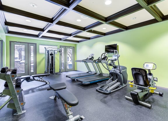 spacious fitness center at Uptown Lake Apartments, Minneapolis