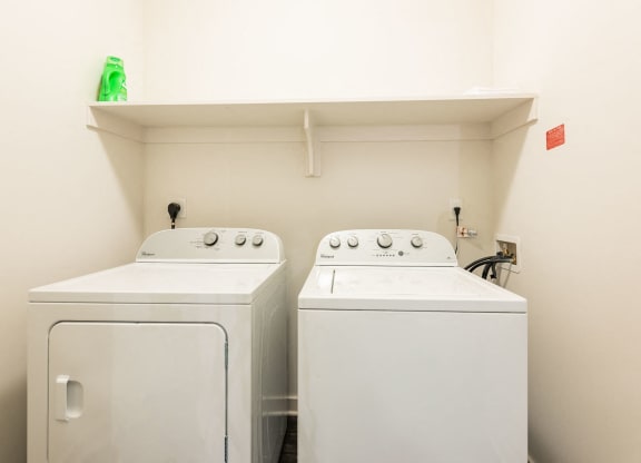 Full-Sized Washer and Dryer, laundry room