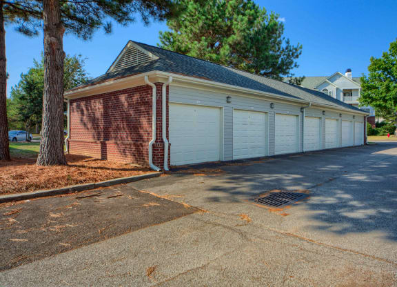 Enclave at Wolfchase Apartments in Cordova Tennessee photo of garages