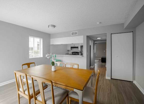 Kissimmee, Florida Apartments - Mirador at Woodside - Dining Room