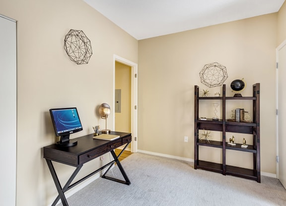 office / bedroom at Uptown Lake Apartments, Minneapolis, Minnesota