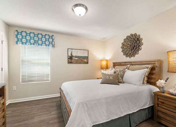 Gorgeous Bedroom at The Village at Hickory Street, Alabama, 36535