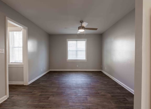 Reserve at Providence Apartments in Charlotte North Carolina photo of family room